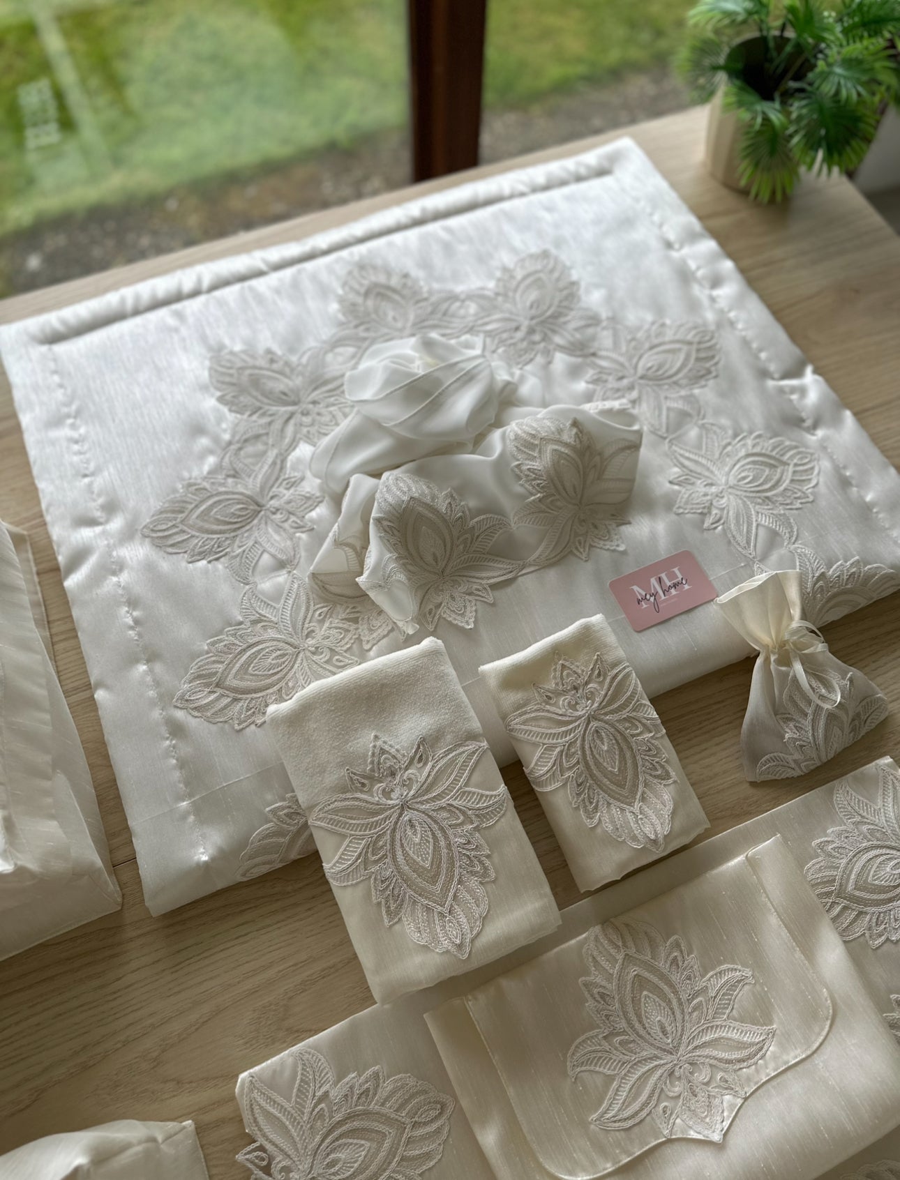 Sude & Hasan sancak set